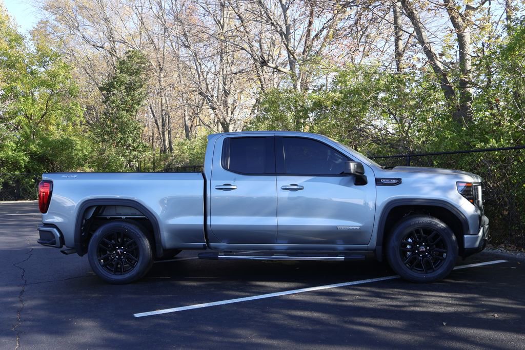 Used 2023 GMC Sierra 1500 Elevation image 9