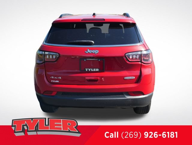 Used 2024 Jeep Compass Latitude AWD/4WD image 7