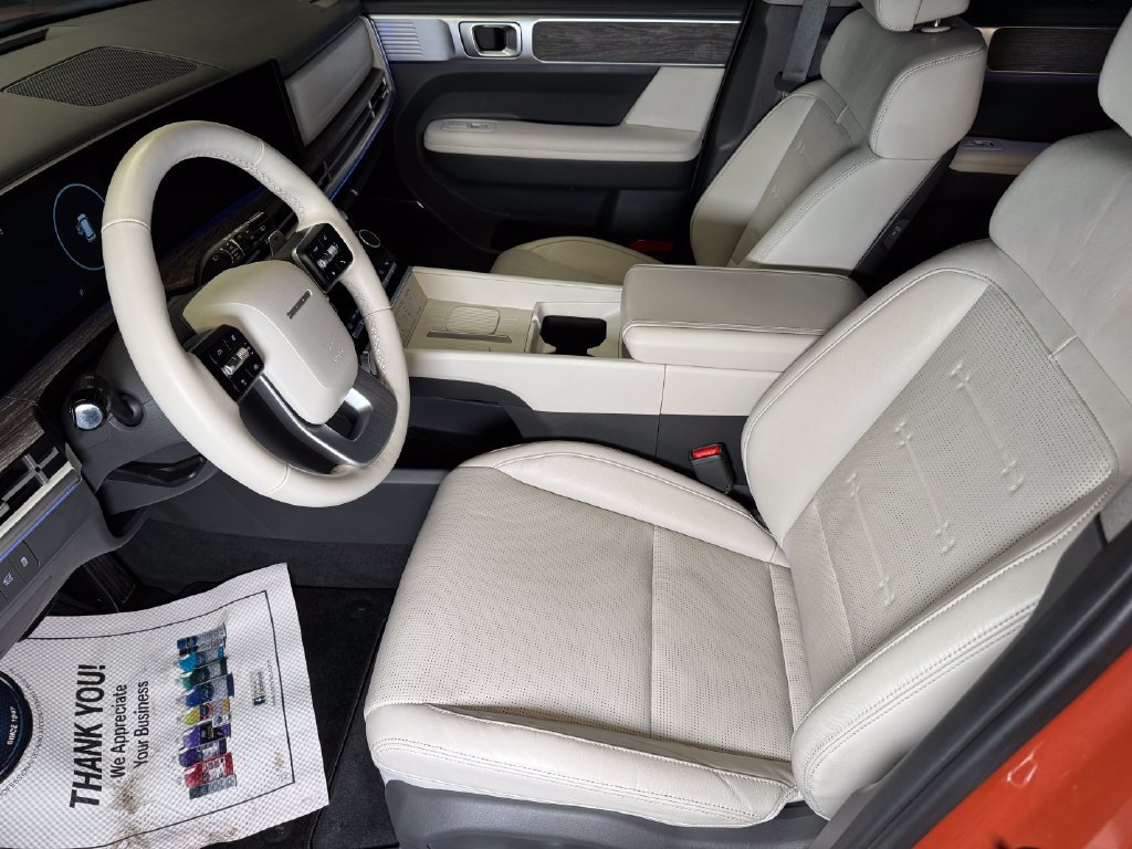 Used 2024 Hyundai Santa Fe Limited AWD/4WD image 20