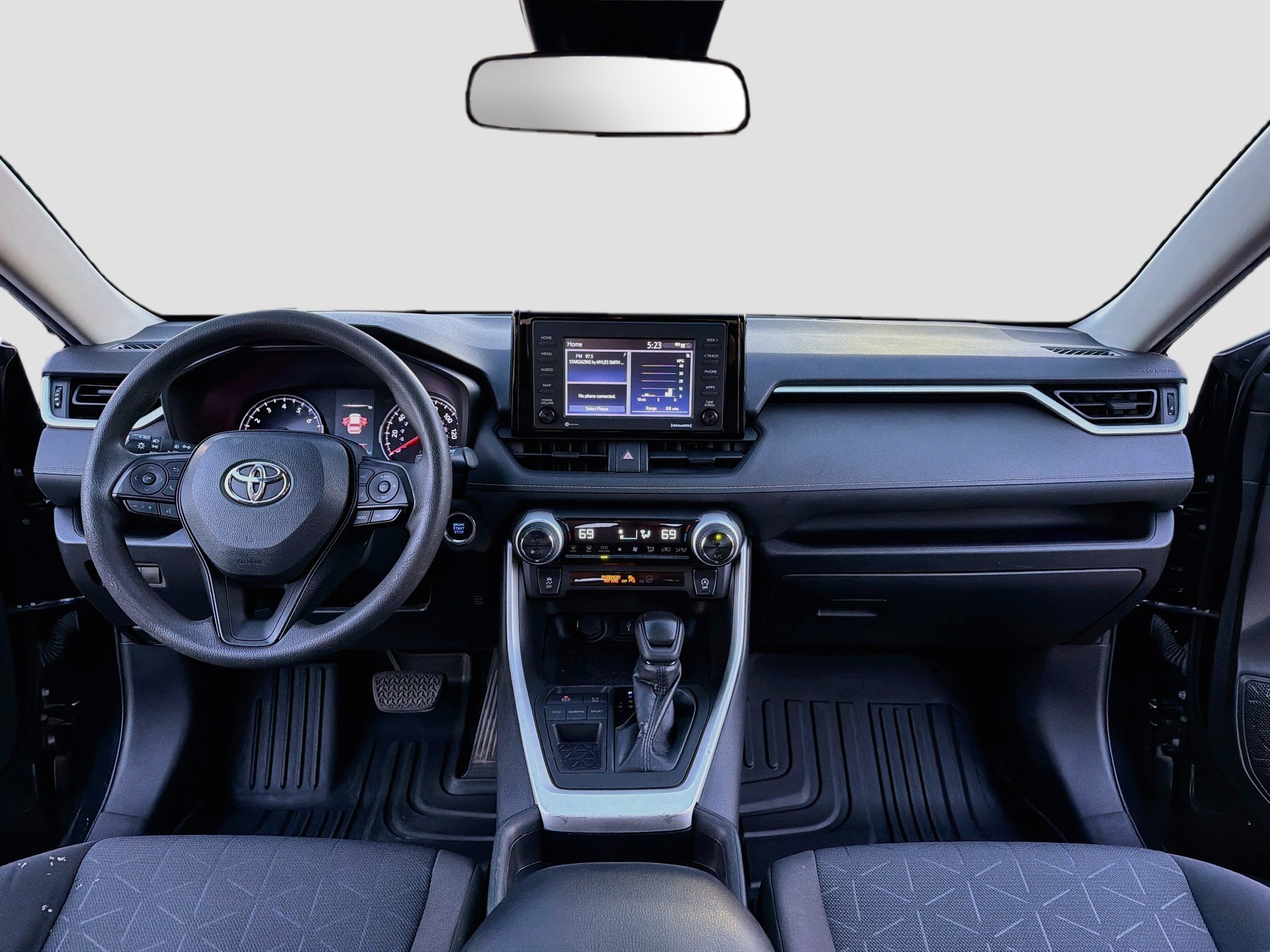 Used 2021 Toyota RAV4 XLE FWD image 9