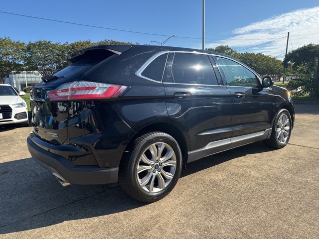 Used 2019 Ford Edge Titanium w/ Equipment Group 301A image 5