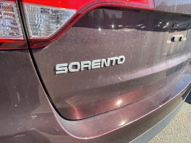 Used 2015 Kia Sorento LX image 11
