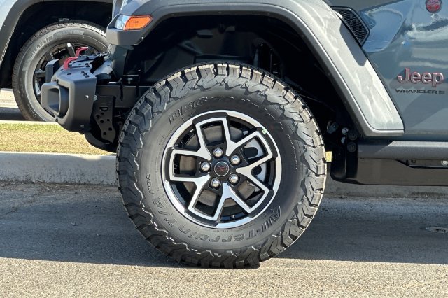 New 2026 Jeep Wrangler Unlimited Rubicon w/ Safety Group AWD/4WD image 24