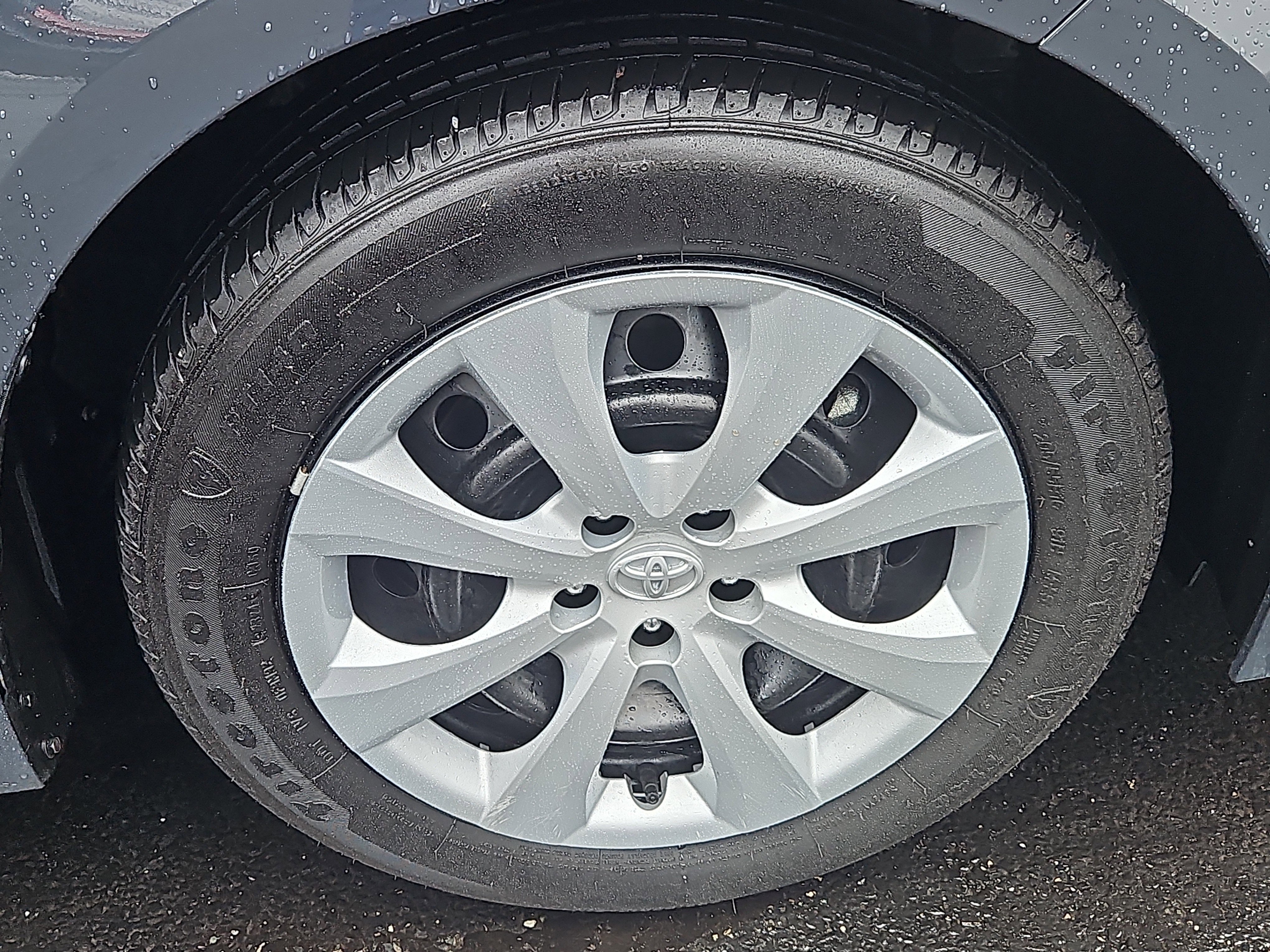 Used 2024 Toyota Corolla LE image 24