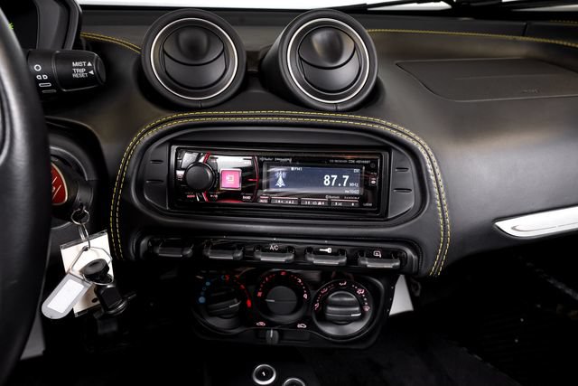 Used 2016 Alfa Romeo 4C Spider w/ Spider Track Package 4 RWD image 33