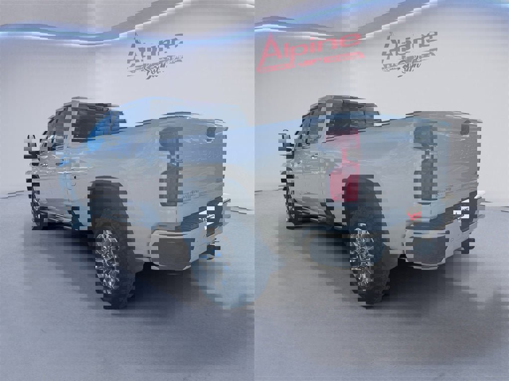 Used 2023 Chevrolet Silverado 3500 High Country w/ Z71 Off-Road Package image 3