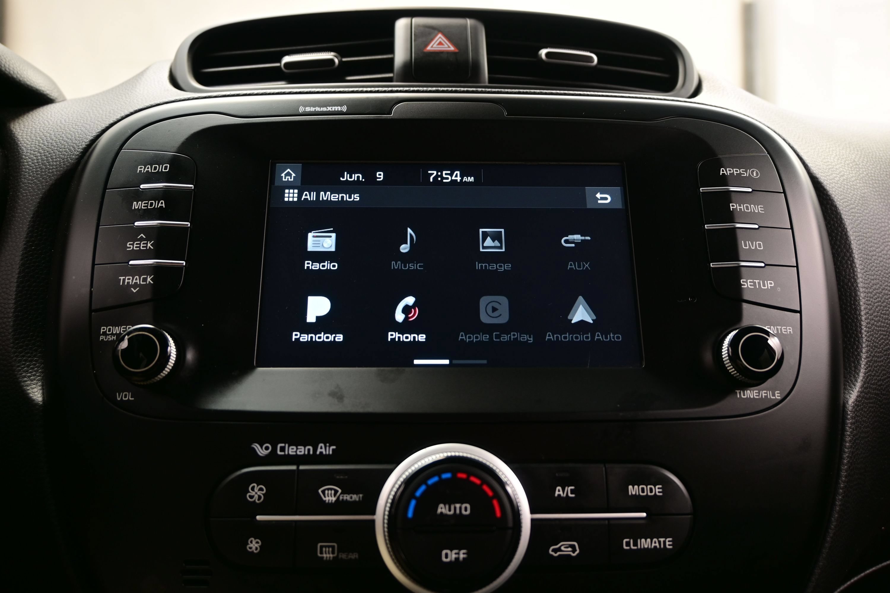 Used 2019 Kia Soul + FWD image 17