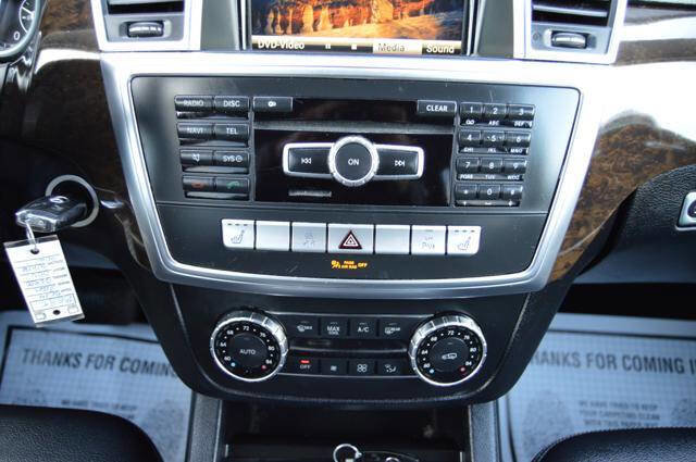 Used 2014 Mercedes-Benz GL 450 GL 450 4MATIC AWD 4dr SUV image 26