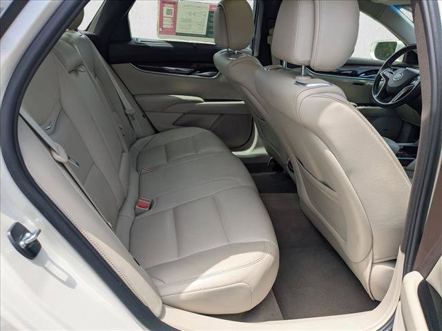 Used 2013 Cadillac XTS Premium FWD image 18