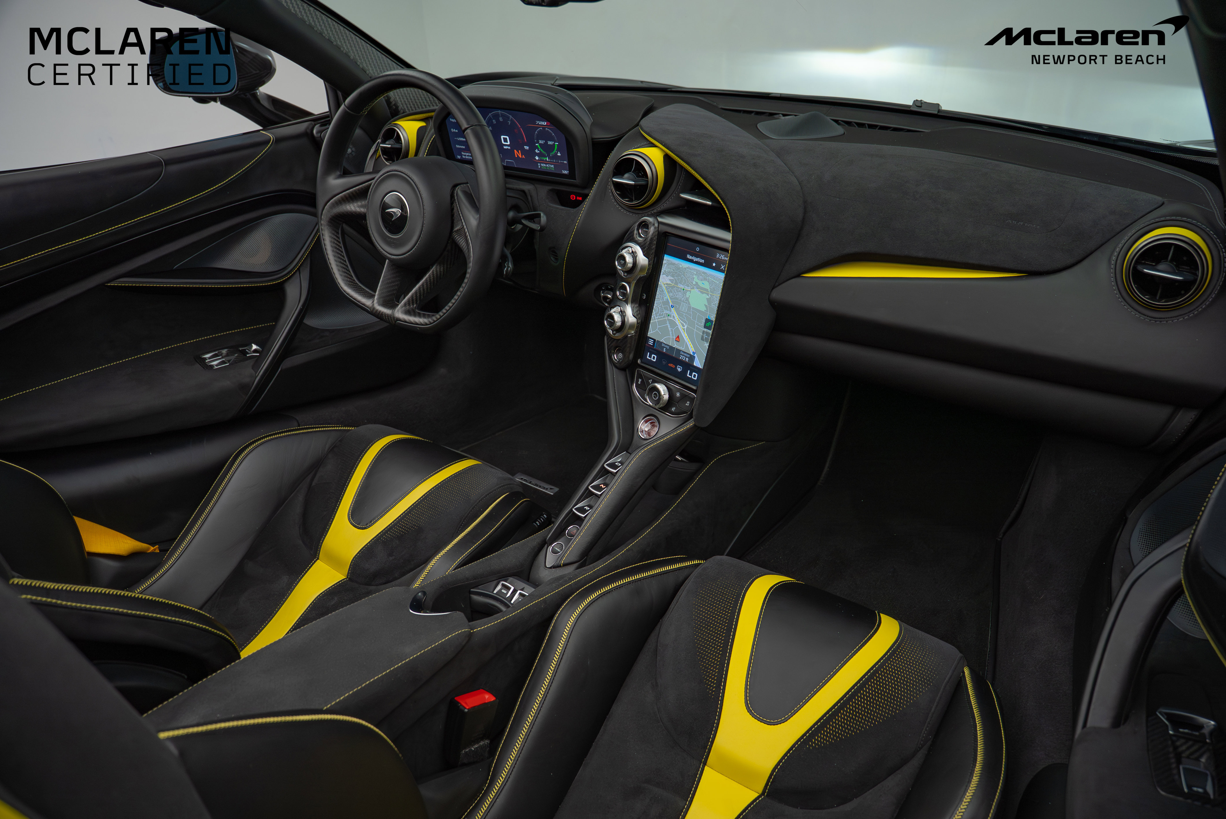 Used 2023 McLaren 720S Spider image 24