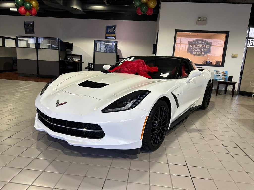 Used 2018 Chevrolet Corvette Stingray Coupe w/ 1LT image 4