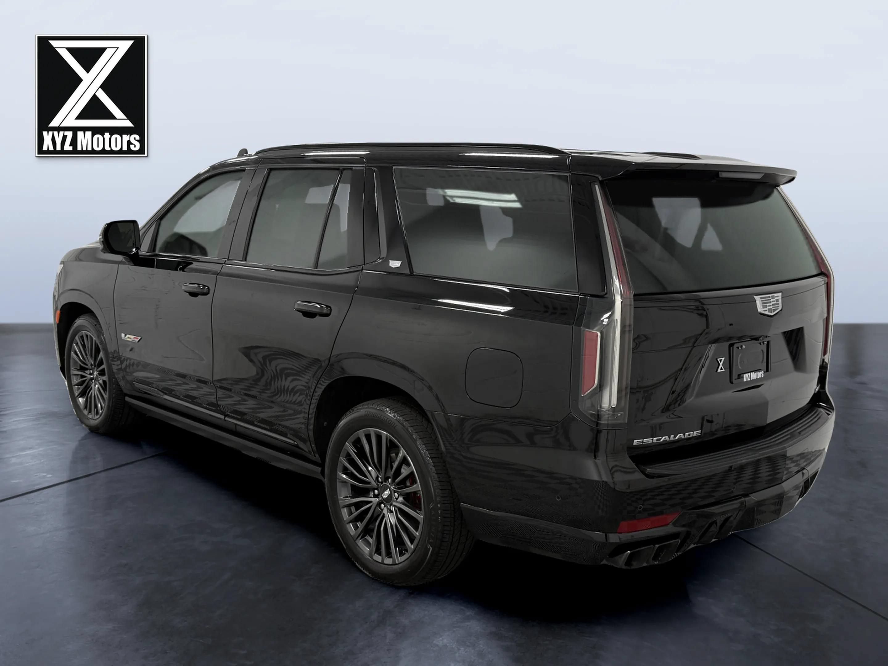 Used 2024 Cadillac Escalade V AWD/4WD image 6