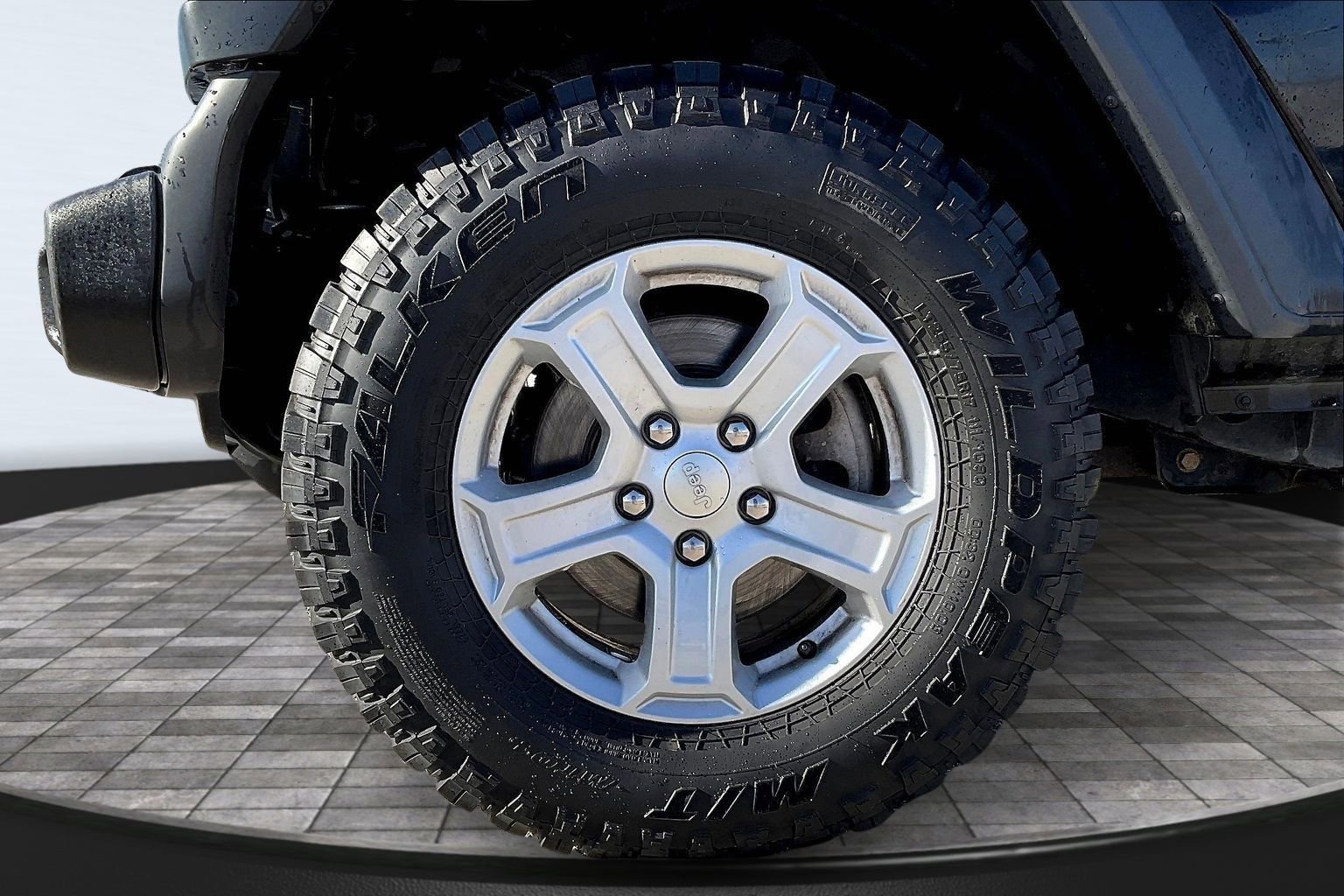 Used 2018 Jeep Wrangler Unlimited Sport S image 8