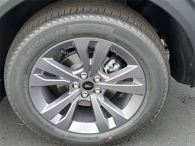 New 2026 Ford Explorer Active w/ Active Comfort Package image 5