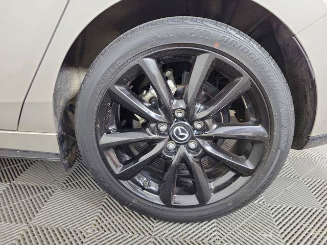 Used 2024 MAZDA MAZDA3 s FWD image 11