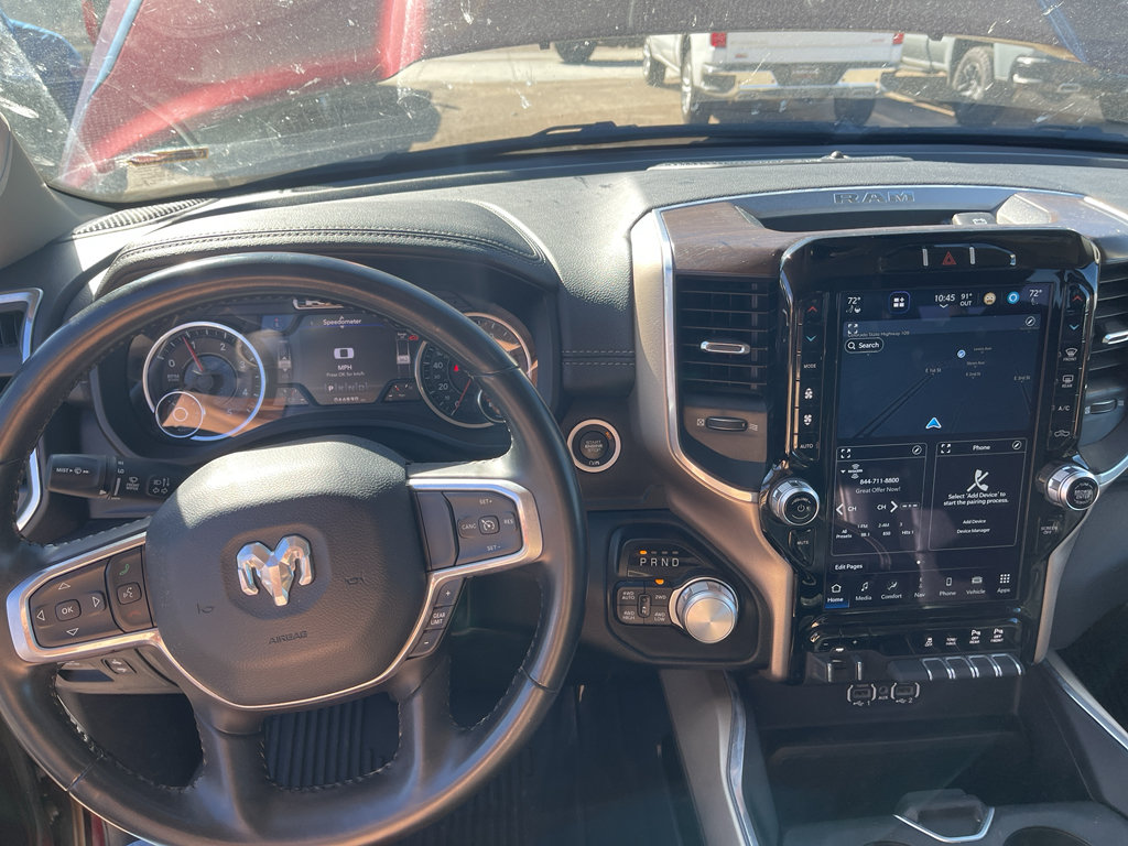 Used 2022 RAM 1500 Laramie AWD/4WD image 9