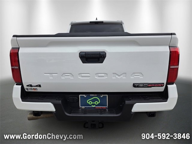 Used 2024 Toyota Tacoma TRD Sport image 4