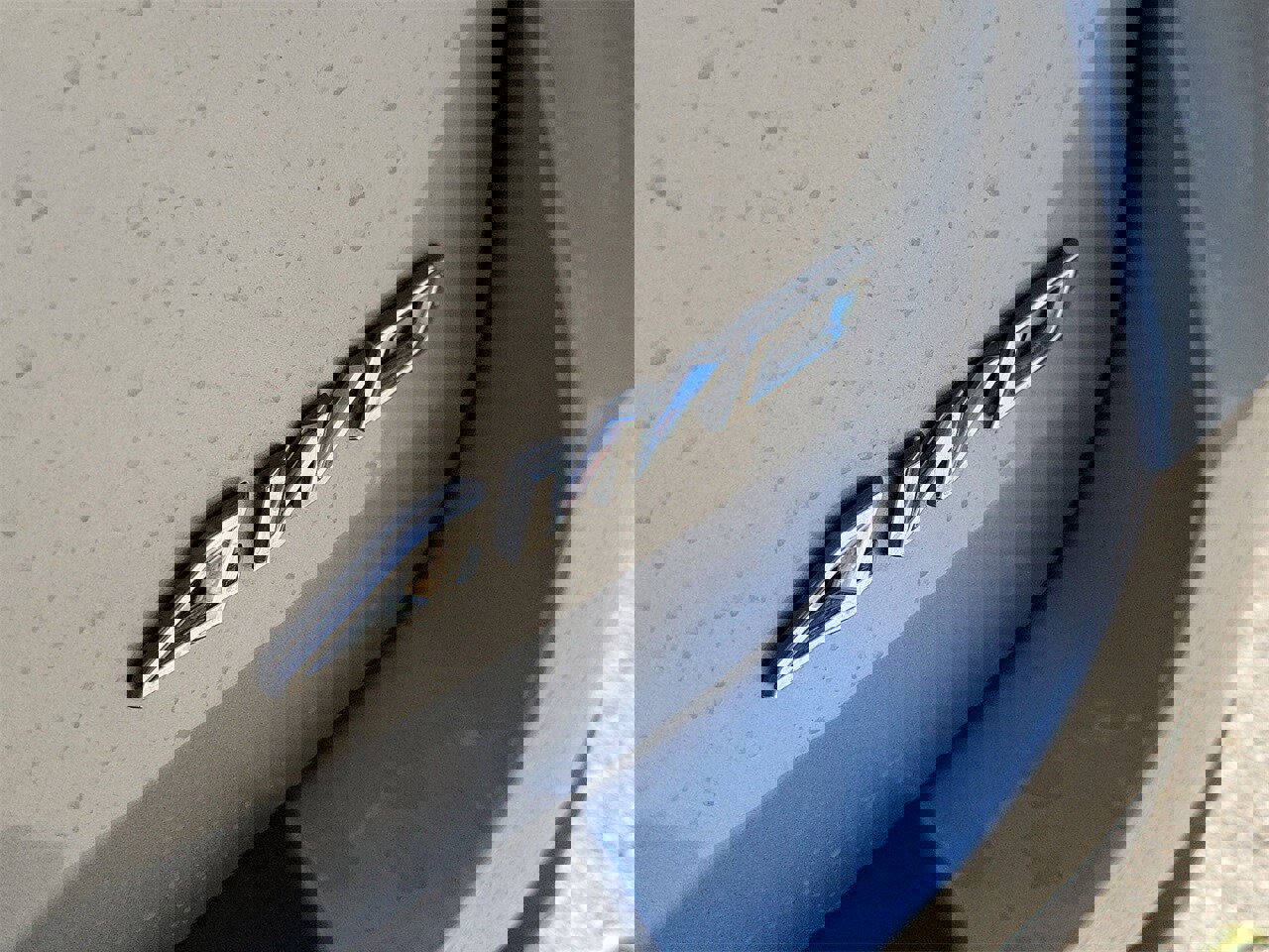 Used 2023 Ford Explorer XLT w/ Equipment Group 202A image 8