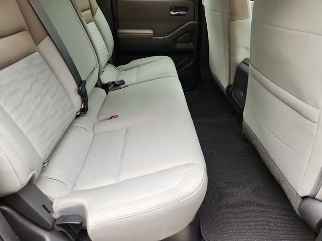 Used 2023 Nissan Frontier SV w/ Technology Package RWD image 24
