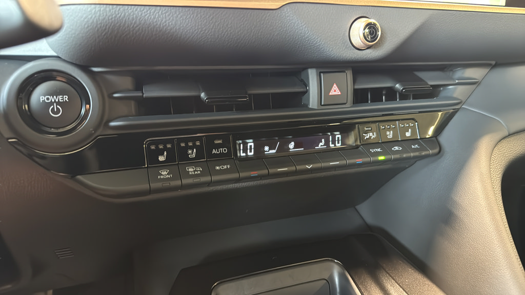 Used 2026 Toyota Crown AWD/4WD image 25