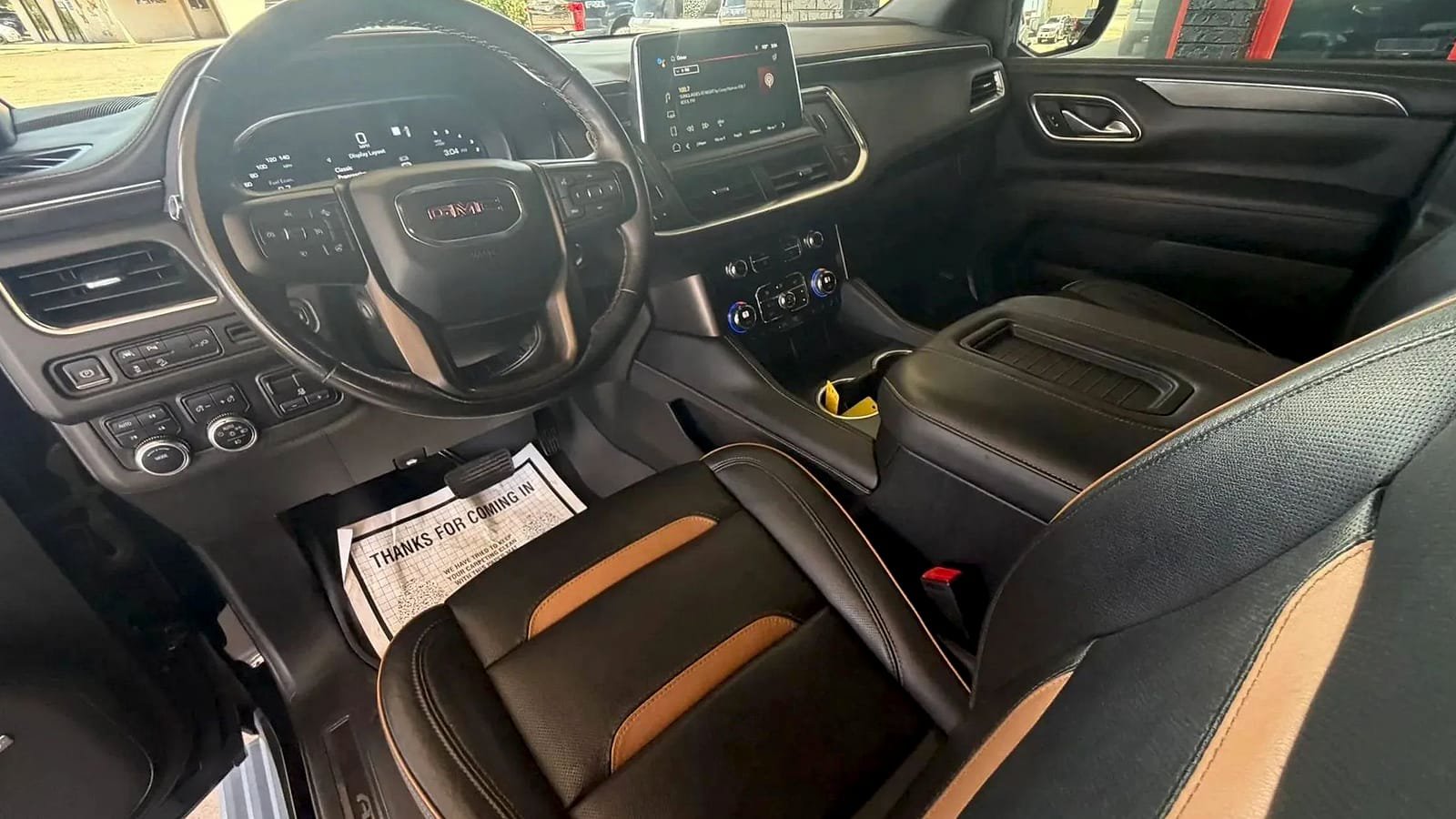 Used 2022 GMC Yukon XL AT4 w/ Max Trailering Package AWD/4WD image 11