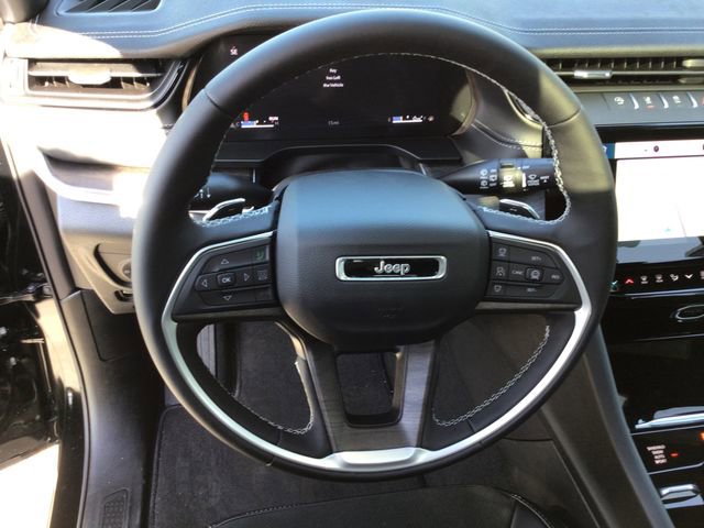 New 2026 Jeep Grand Cherokee Altitude image 25