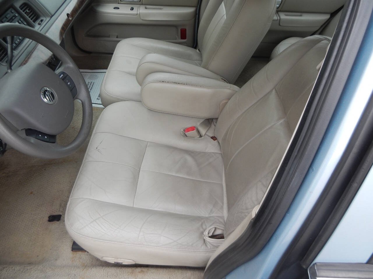 Used 2006 Mercury Grand Marquis GS RWD image 22