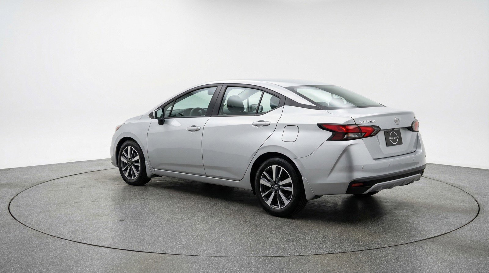Used 2025 Nissan Versa SV FWD image 6