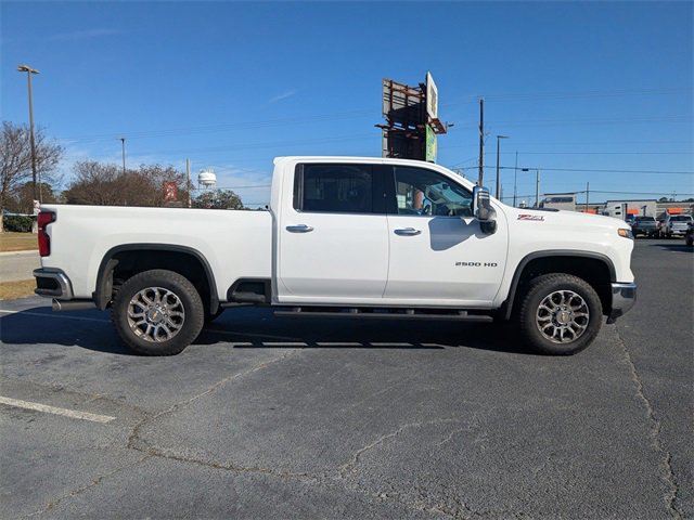 Certified 2025 Chevrolet Silverado 2500 LTZ w/ LTZ Convenience Package image 3