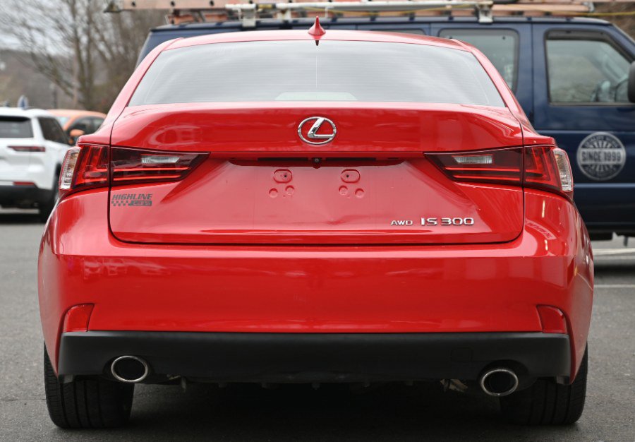 Used 2016 Lexus IS 300 4dr Sdn AWD w/ Navigation System Package image 6