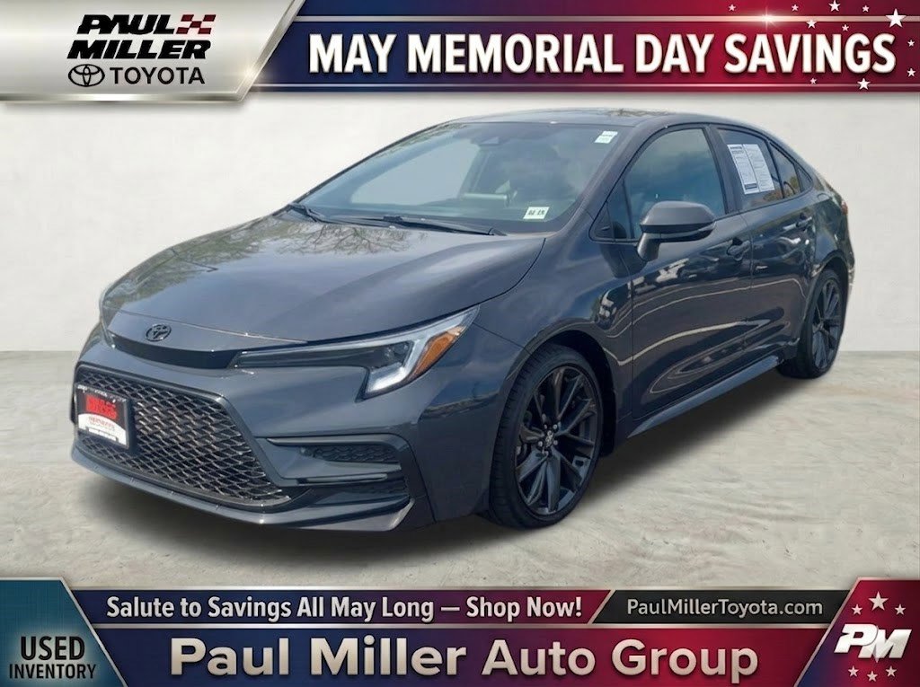 Certified 2024 Toyota Corolla XSE FWD image 1