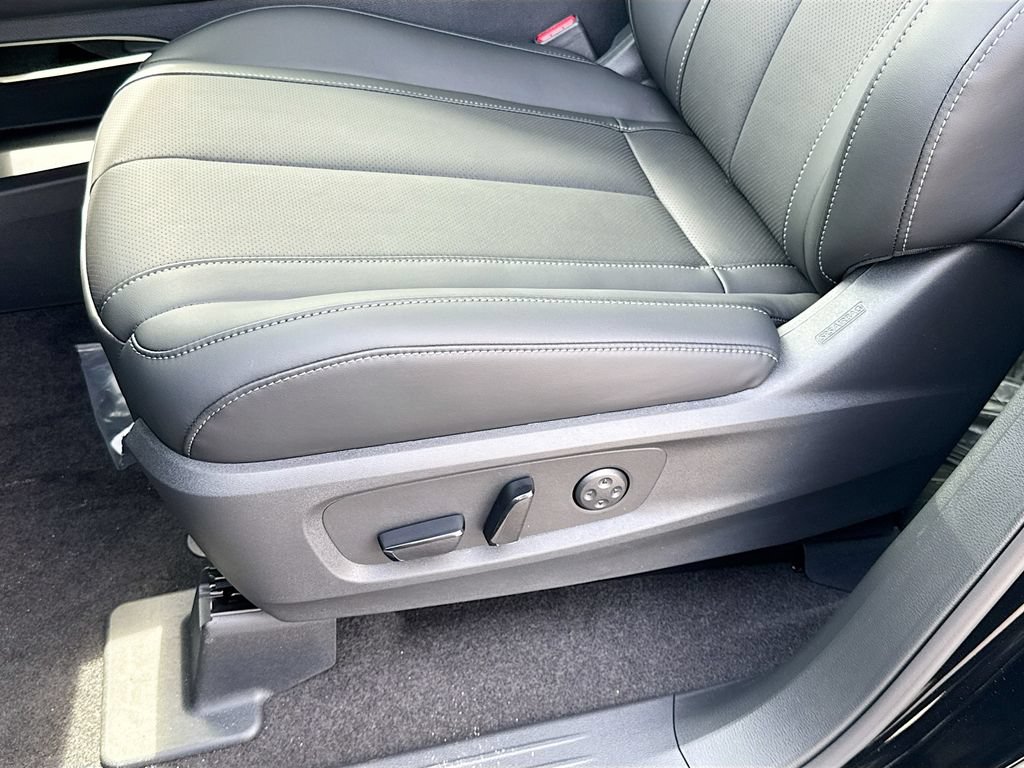 New 2027 INFINITI QX60 Pure w/ Cargo Package FWD image 19