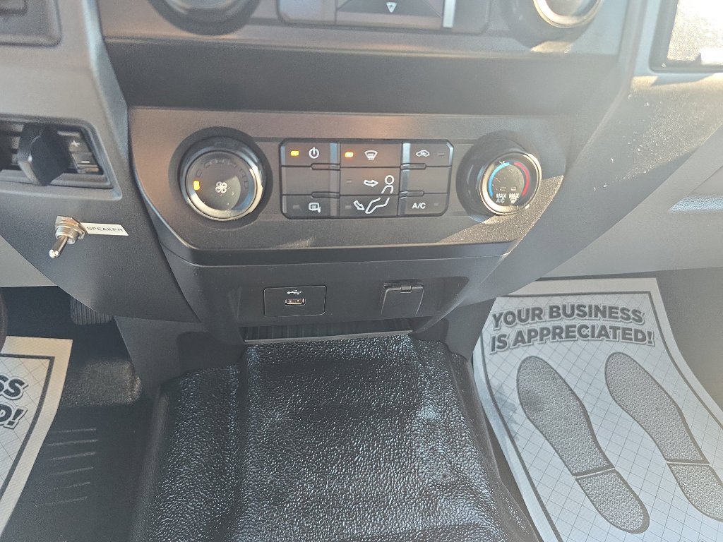 Used 2020 Ford F250 XL w/ Power Equipment Group image 29
