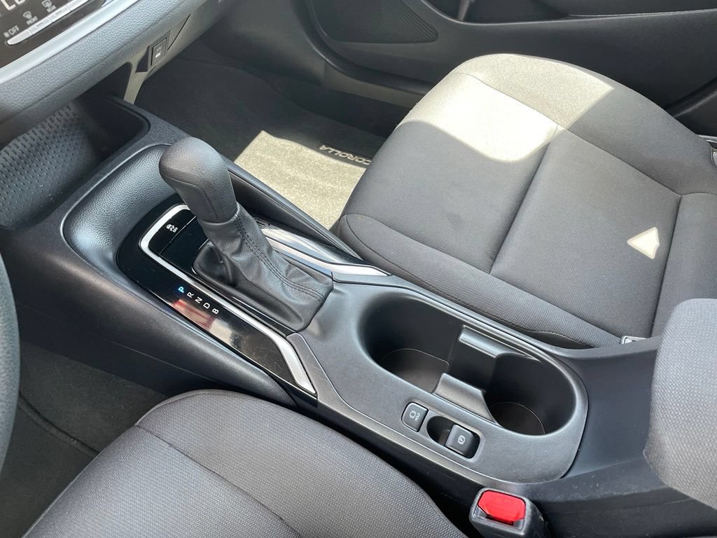 Used 2024 Toyota Corolla LE FWD image 19