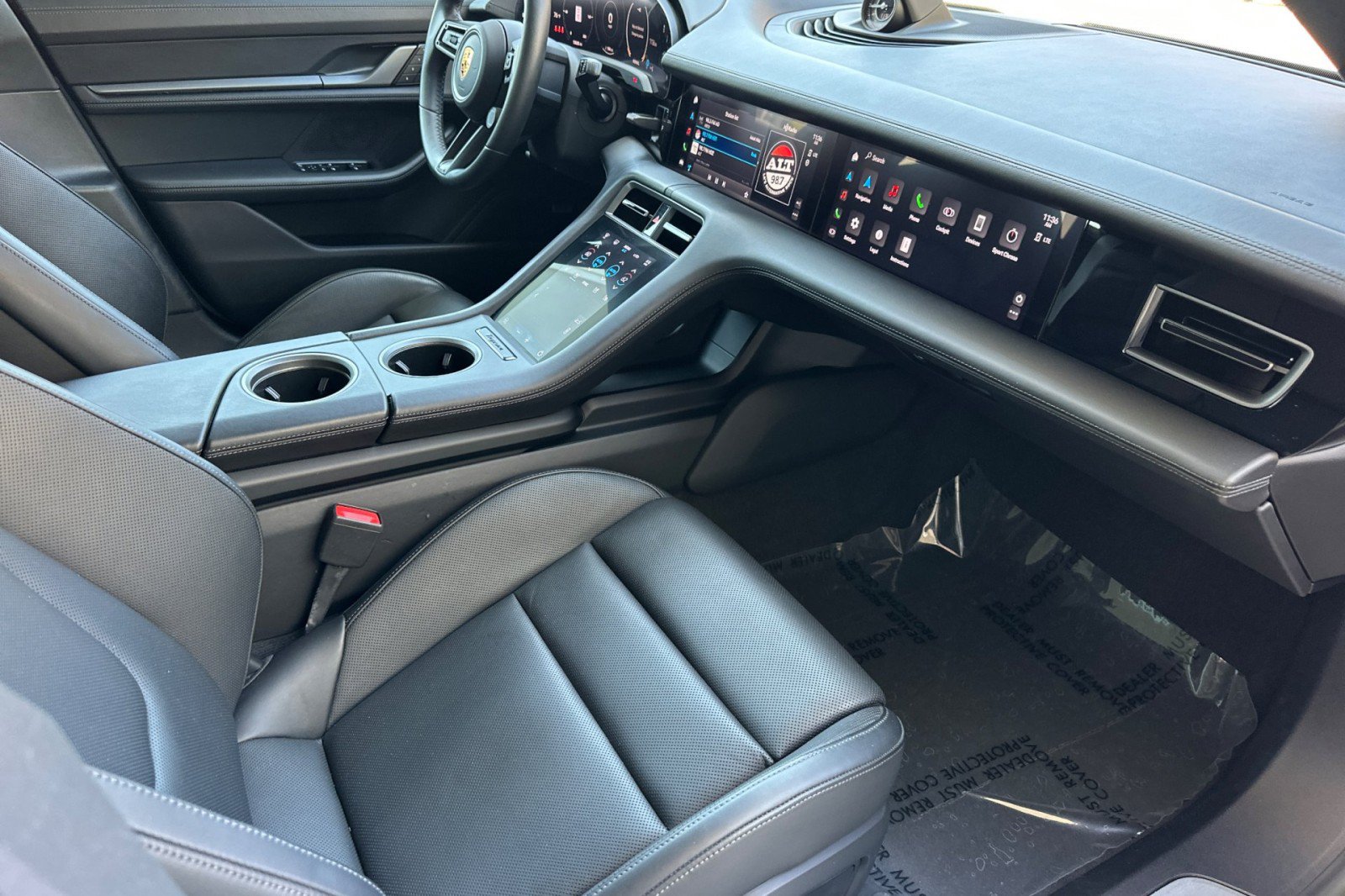 Certified 2023 Porsche Taycan 4S AWD/4WD image 15