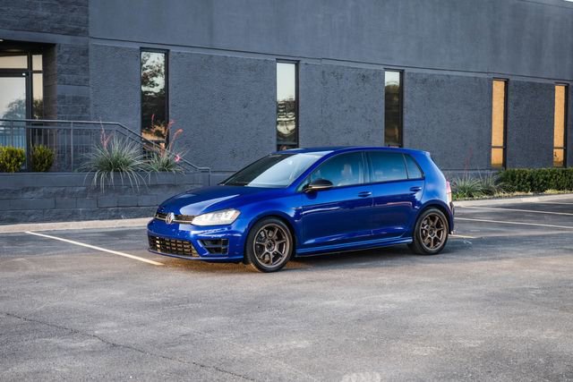 Used 2015 Volkswagen Golf R 4-Door image 57