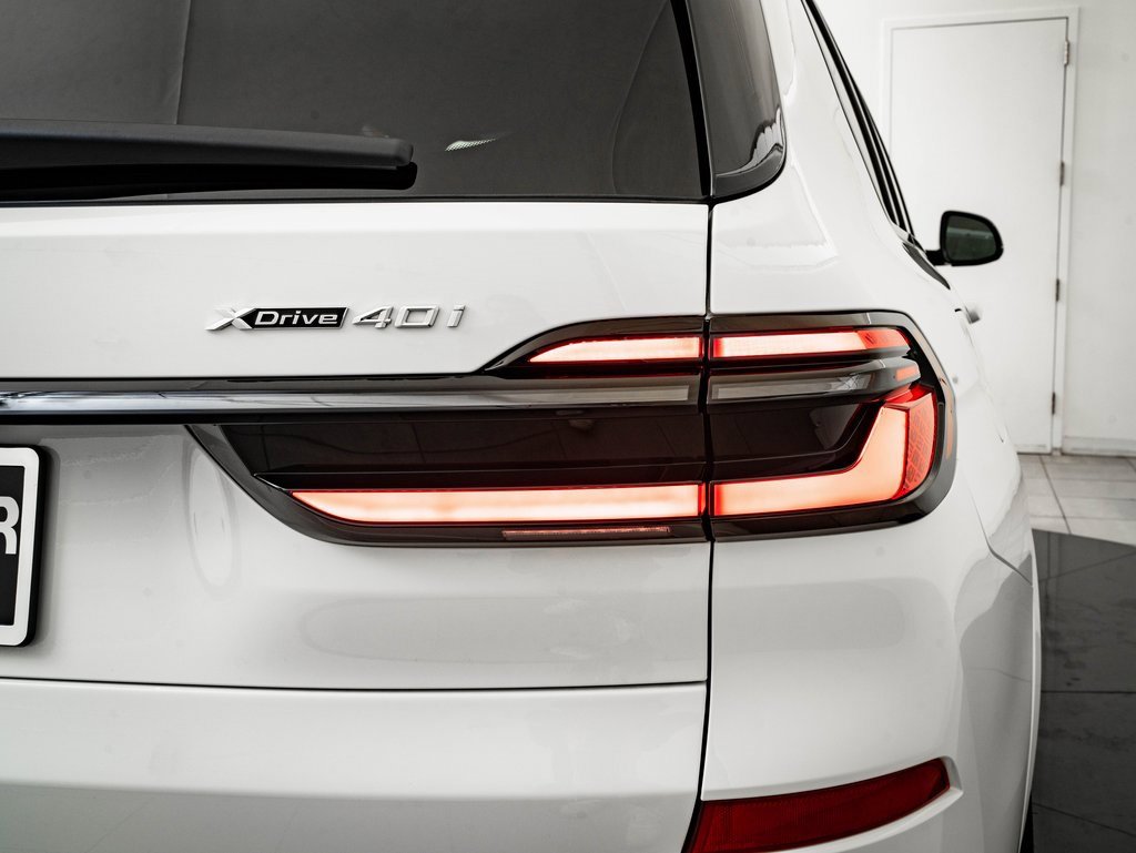 New 2026 BMW X7 xDrive40i w/ M Sport Package image 9