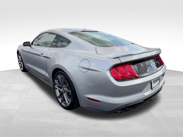 Used 2018 Ford Mustang GT Premium w/ Equipment Group 401A RWD image 4