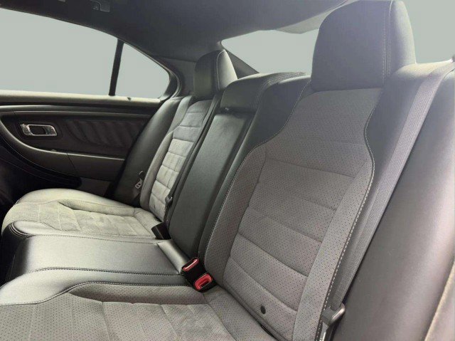 Used 2013 Ford Taurus SHO AWD/4WD image 23