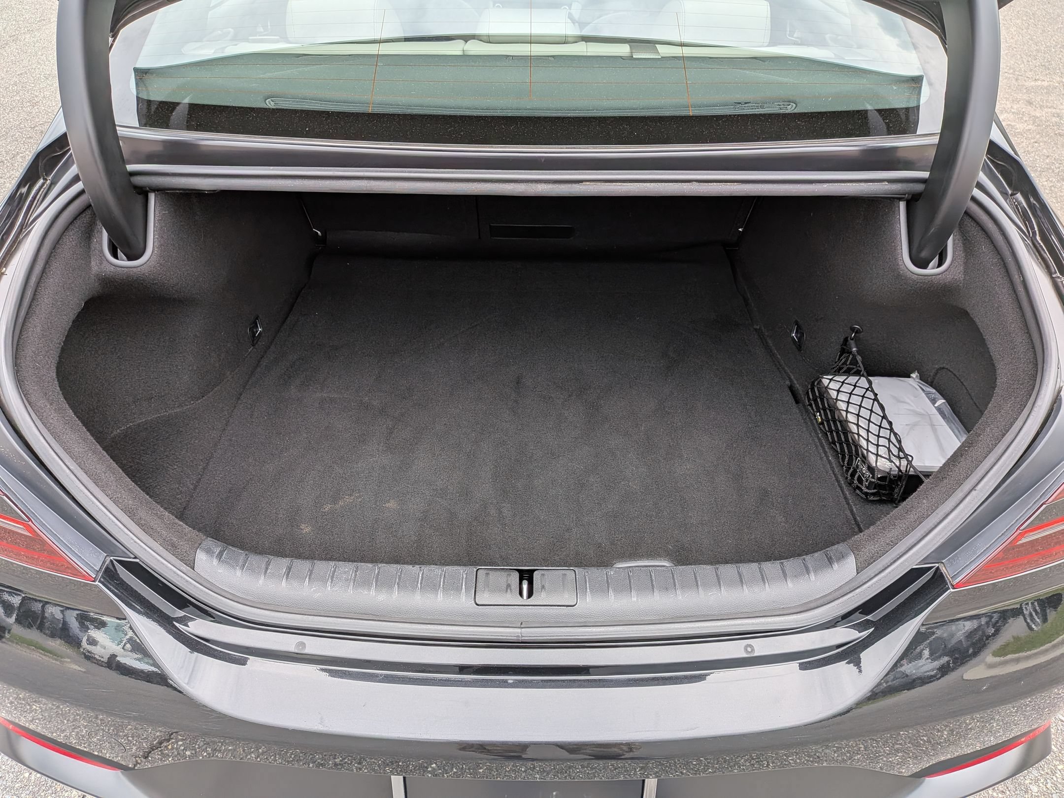 Used 2024 Genesis G70 2.5T RWD image 32