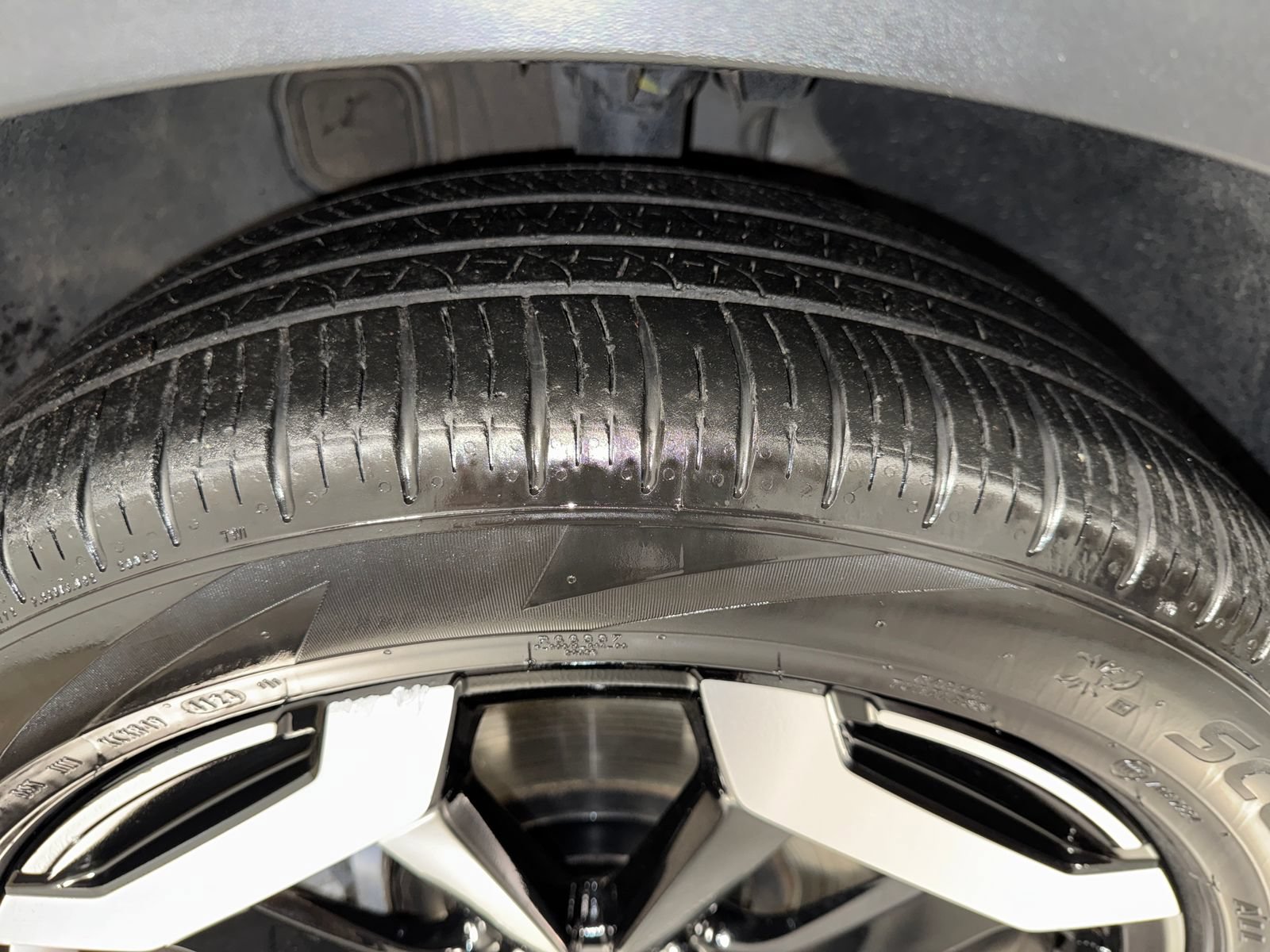 Used 2025 Kia Telluride S AWD/4WD image 11