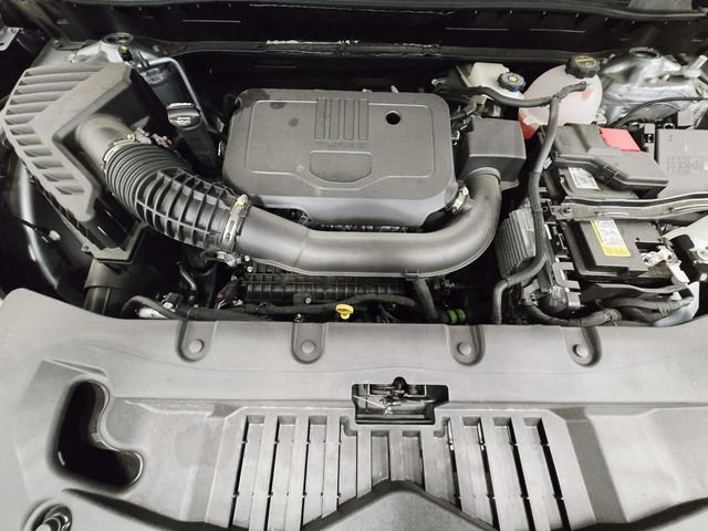 Used 2025 Chevrolet Blazer LT w/ Midnight/Sport Edition image 13