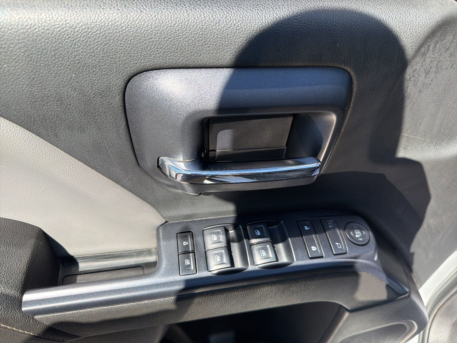 Used 2015 Chevrolet Silverado 1500 LS w/ Trailering Package image 16