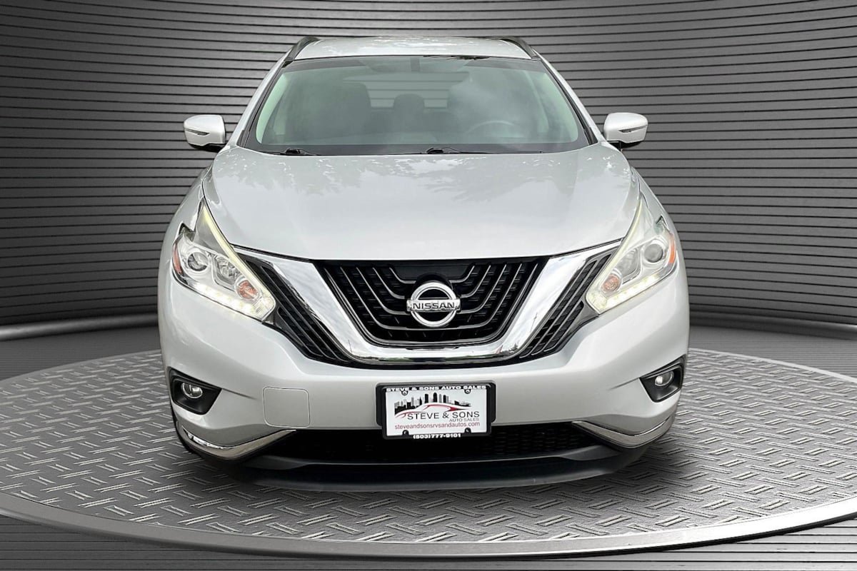 Used 2016 Nissan Murano SV AWD/4WD image 2