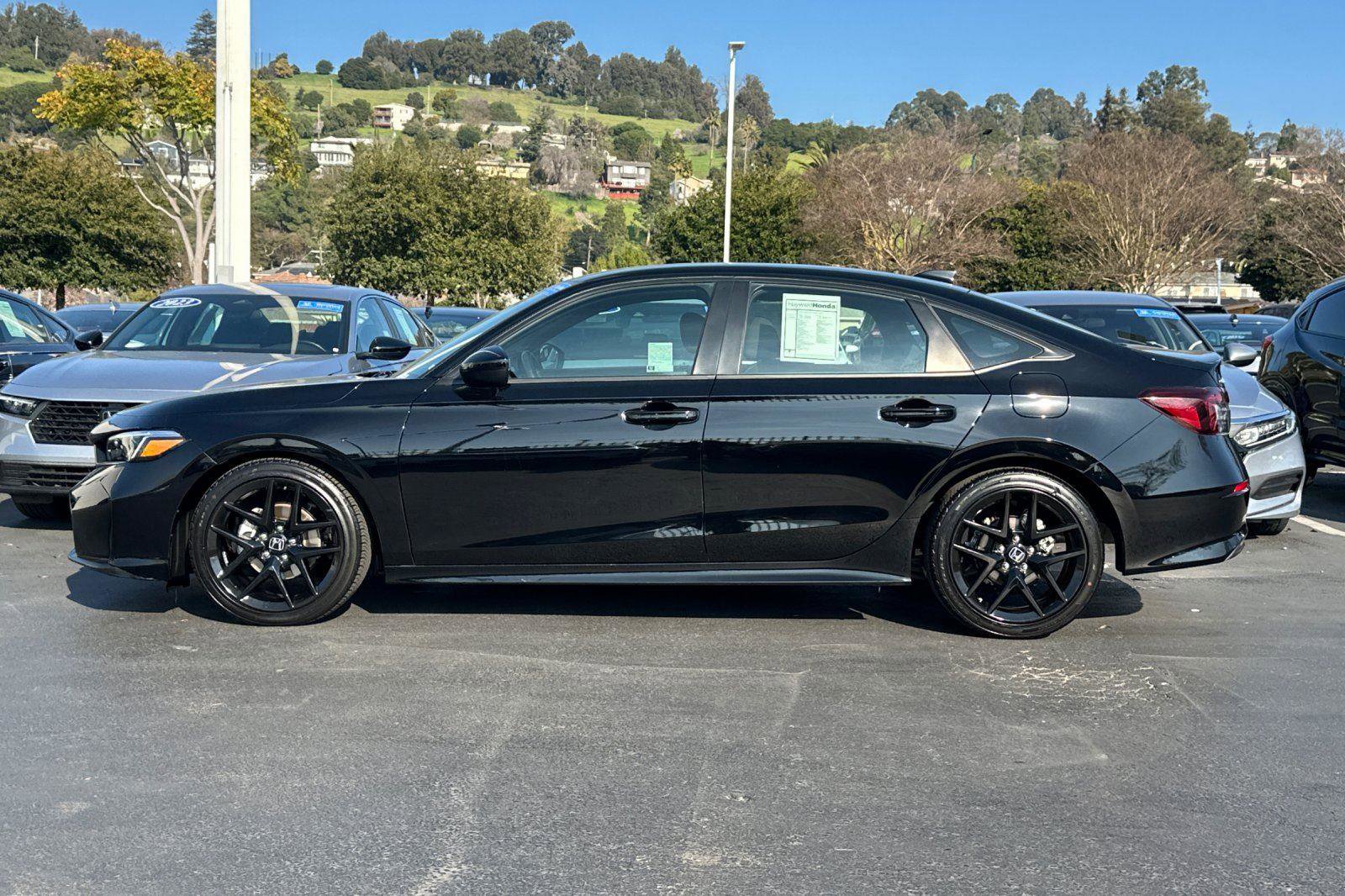 Certified 2025 Honda Civic Sport image 6