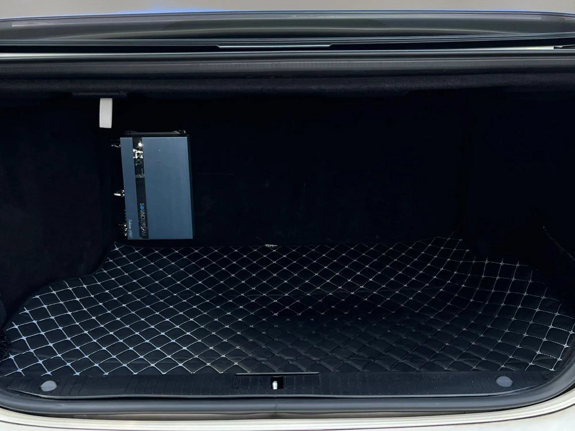 Used 2012 Mercedes-Benz S 63 AMG image 28