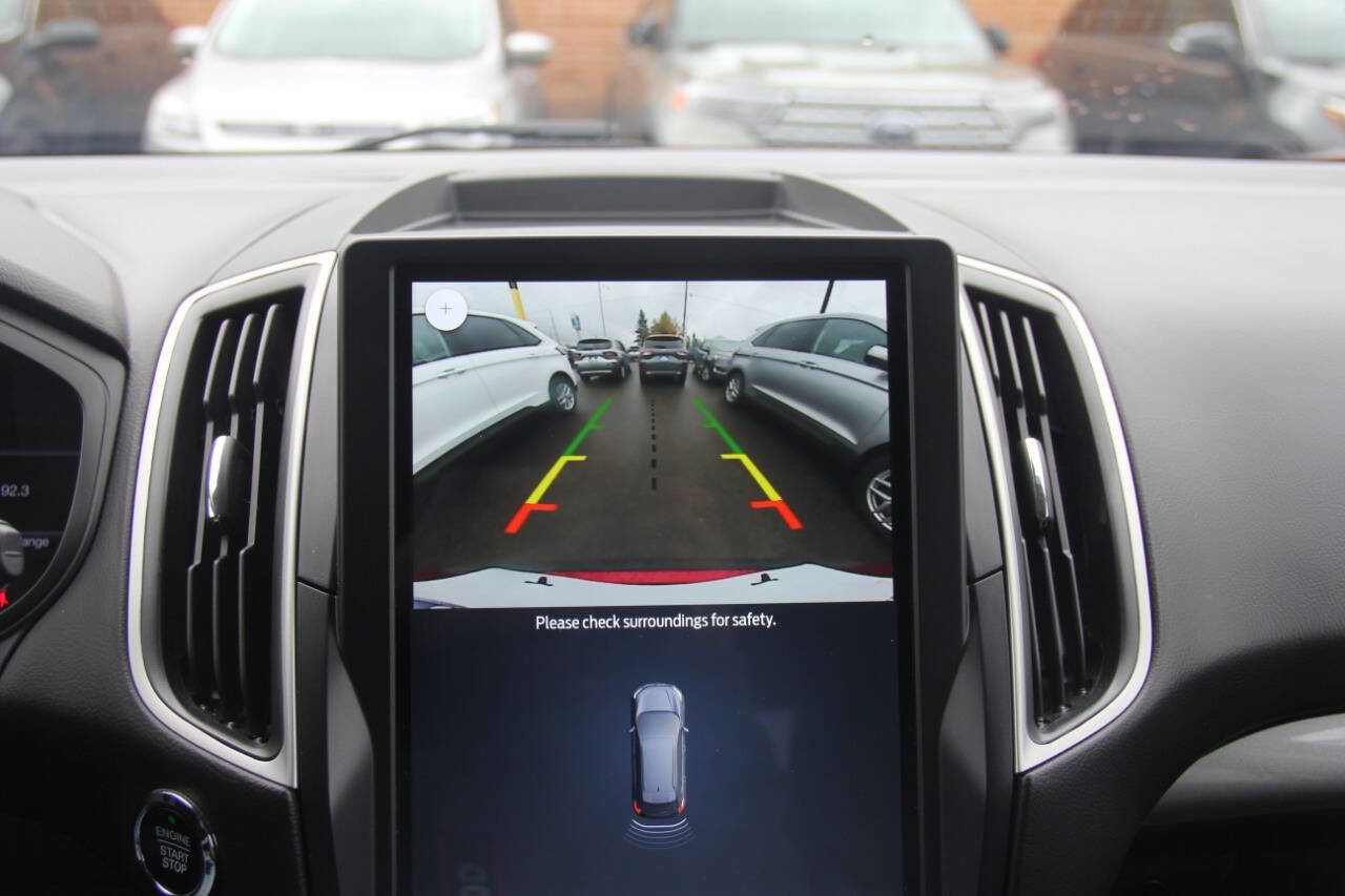 Certified 2024 Ford Edge SEL image 30