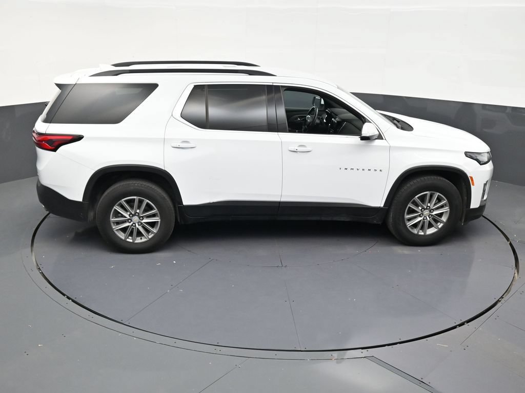 Used 2023 Chevrolet Traverse LT FWD image 14