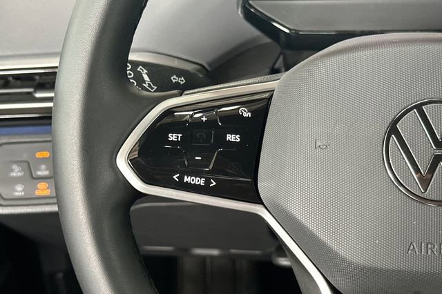 Used 2023 Volkswagen ID.4 Pro S image 30