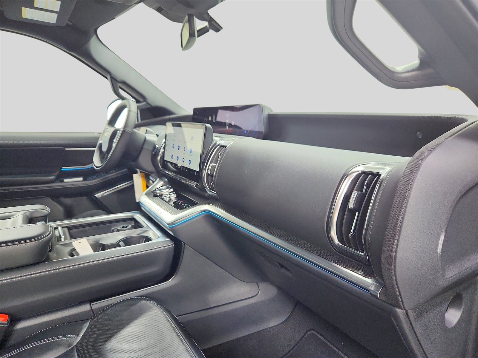 New 2025 Ford Expedition Platinum image 37